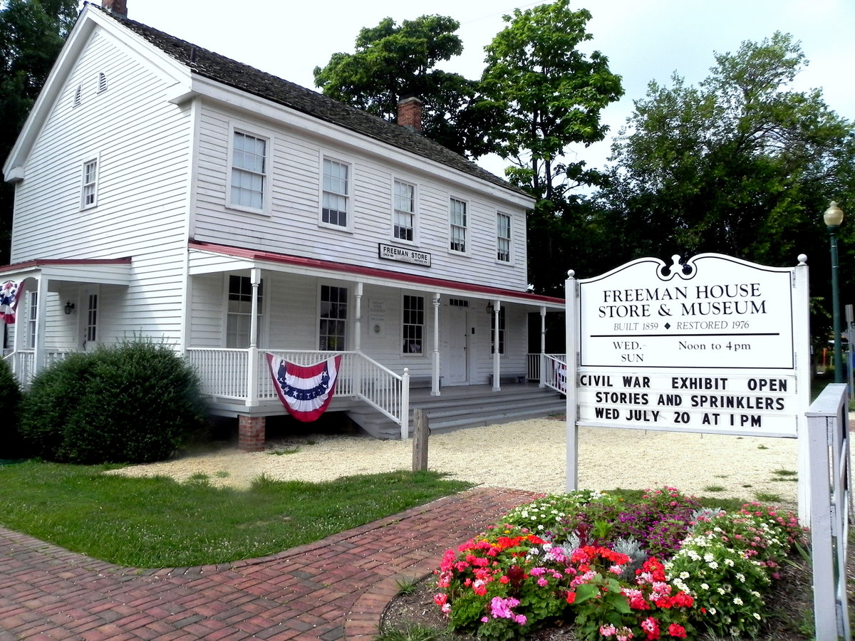 freeman store2