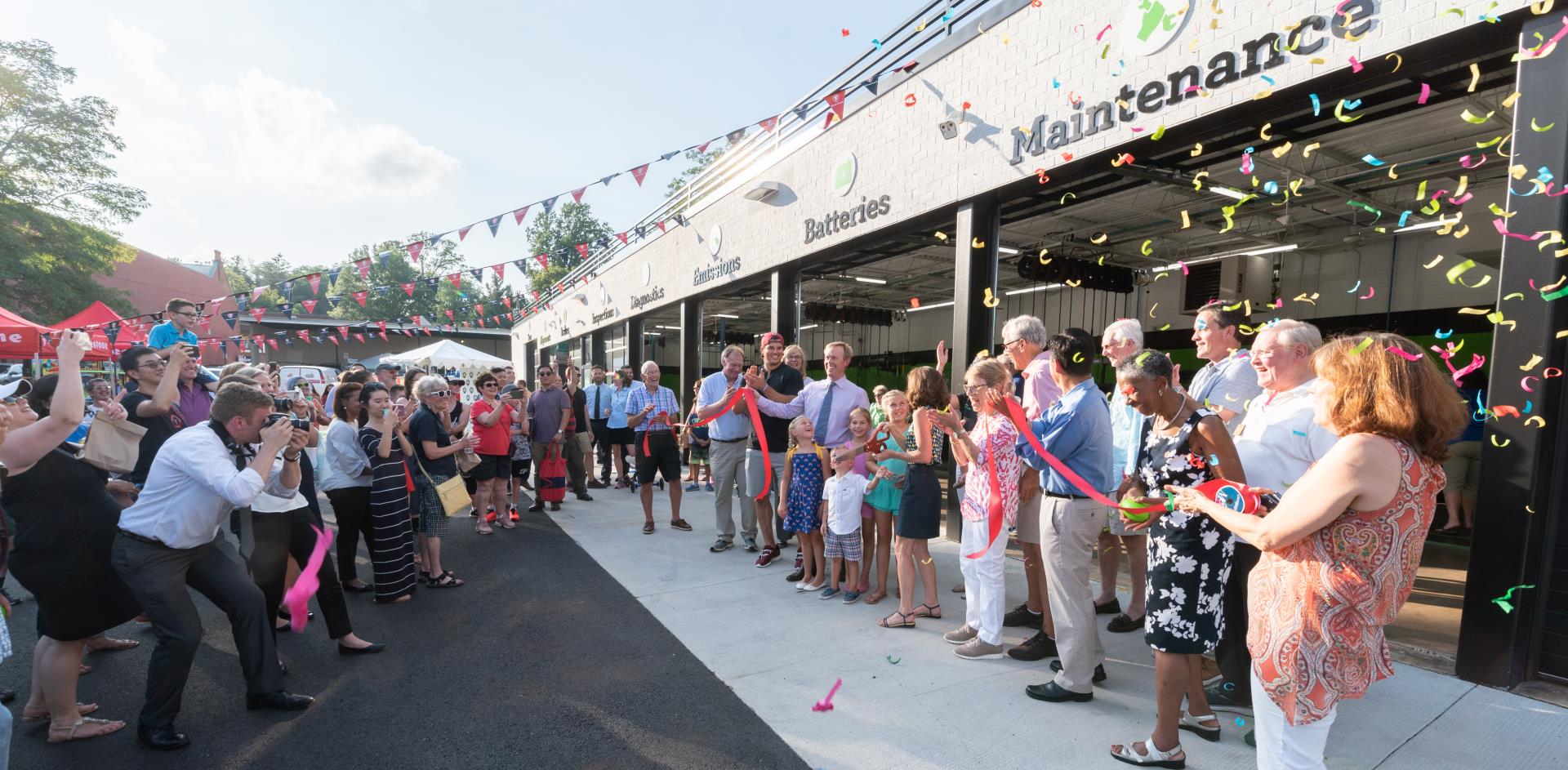 VA Tire and Auto ribbon cutting